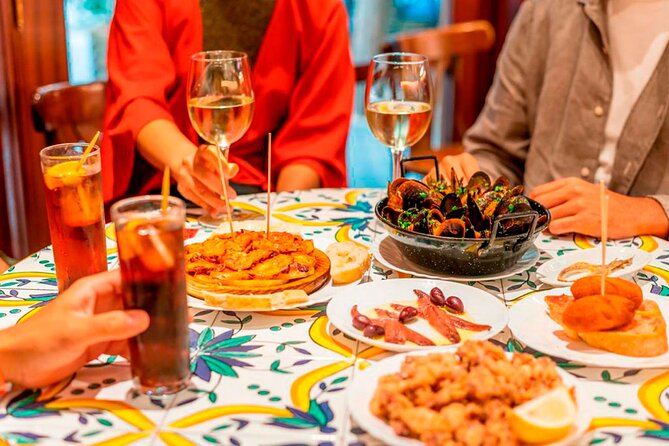 Private Tour: Tapas, Wine & Flamenco Show in Barcelona’s Old Town - Guides make the difference: what to look for in your experience