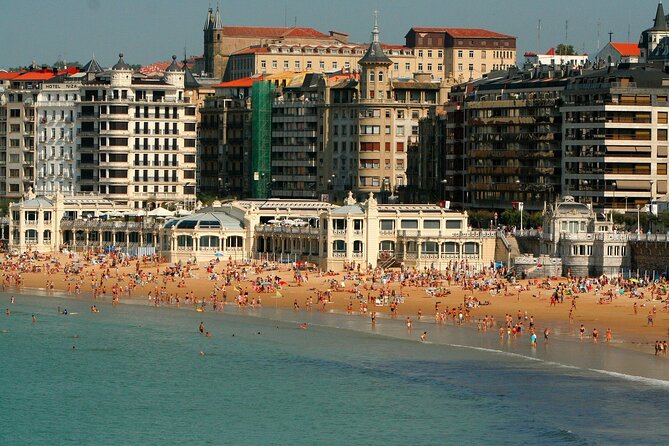 Private transfer: Barcelona to San Sebastian, 2h Stop in Pamplona - Quick Highlights You’ll Actually Feel During the Trip