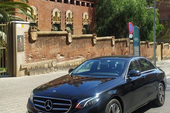 Private Transfer from Barcelona to the Port (or vice versa) - Port to Barcelona City: A Calm Way to End the Cruise