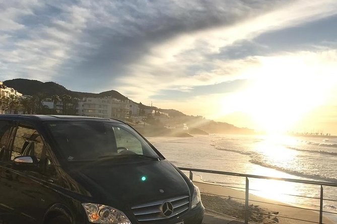 Private Transfer from Sitges to Barcelona Airport - Barcelona Airport drop-off: Knowing where you end up