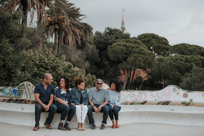 Private Vacation Photography Session with Local Photographer in Barcelona - Who this is best for (and who might not need it)