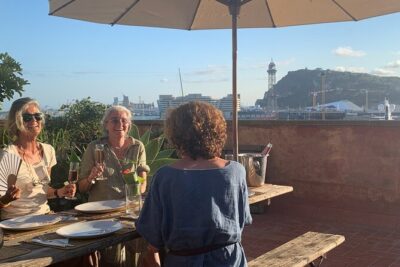 Rooftop Paella Seafood Cooking Class Experience in Barcelona - Meeting Alfonso at the Home Base: Welcome Champagne and How the Evening Flows