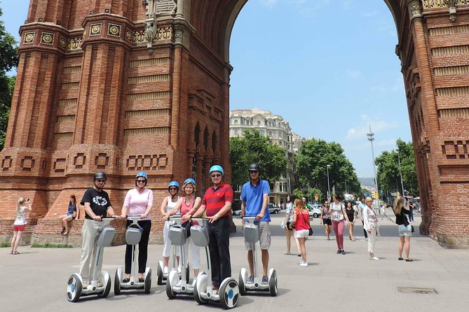 Sagrada Familia - 2H Segway Tour - Stop 0: The Old Port Turns Into a Modern Marina