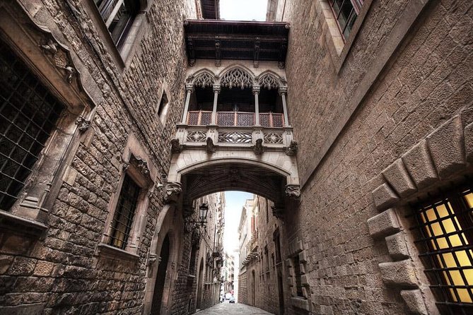 Sagrada Familia and Barcelona Highlights: Private Guided 4-Hour Driving Tour - What you’re paying for in this 4-hour private tour
