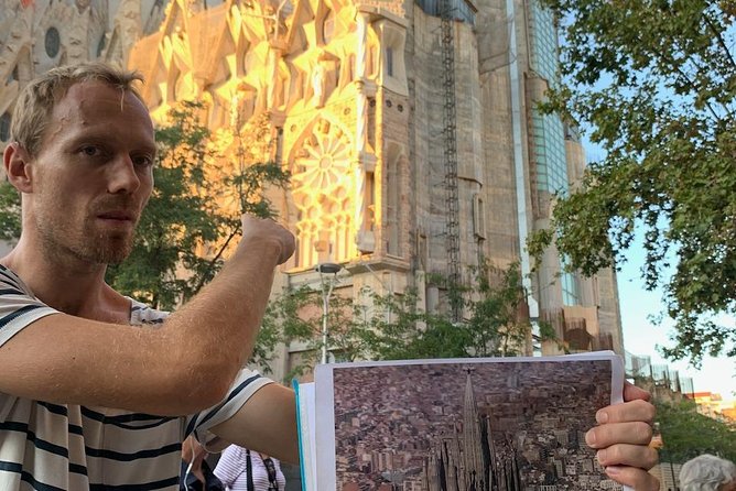 Sagrada Familia Exterior Free Tour: Stories, Secrets & Symbolism - Who This Tour Fits Best (and Who Should Add an Interior Ticket)