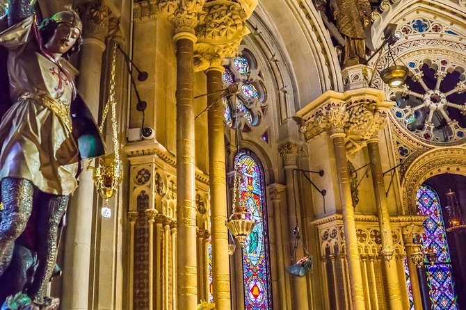 Sagrada Familia & Montserrat Small Group Tour with Hotel pick-up - Montserrat Abbey: a sacred mountain with real historical depth
