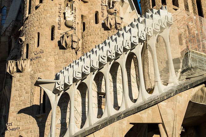 Sagrada Familia Private Guided Tour with Skip the Line Tickets - Price and Value: Is $284.20 Per Person Fair?