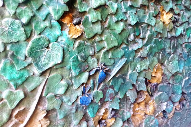 Sagrada Familia Private Tour with Skip-the-Line Ticket - Should you book this Sagrada Familia private tour?