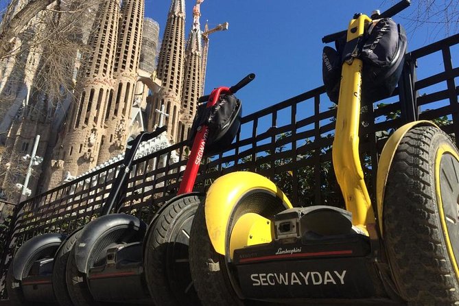 Sagrada Familia Segway Tour - Gothic Quarter to the Waterfront: Ancient Streets, Easy Stops, Big Changes in Scenery