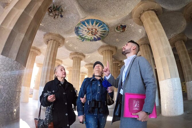 Sagrada Familia: Small Group Tour, hotel pick-up with Fast-Track - Why skip-the-line Sagrada works better than DIY