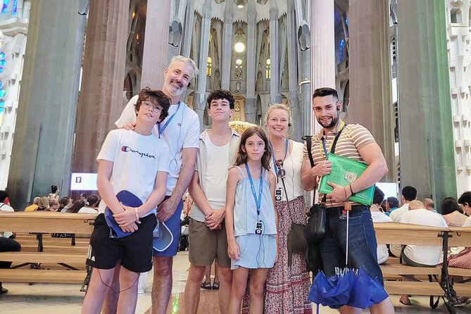 Sagrada Familia: Small Group Tour, hotel pick-up with Fast-Track - Towers access: plan around what’s not included