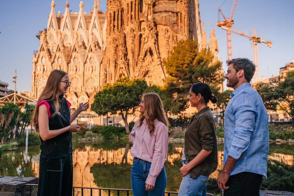 Sagrada Familia with Official Guide & Fast-Track Entry - Why fast-track Sagrada Familia + an official guide is worth the money