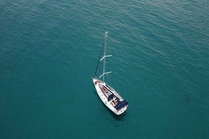 Sailboat ride for private groups in Barcelona - The 2-hour itinerary, stop by stop: what you’ll see and why it’s worth it