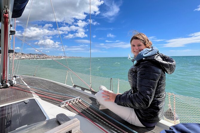 Sailboat ride for private groups in Barcelona - Accessibility and who this sail fits best