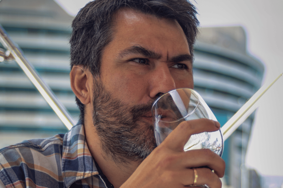 Sailing & Wine Tasting With Expert Sommelier in Barcelona - The best way to see Barcelona: wine, sea air, and a small boat