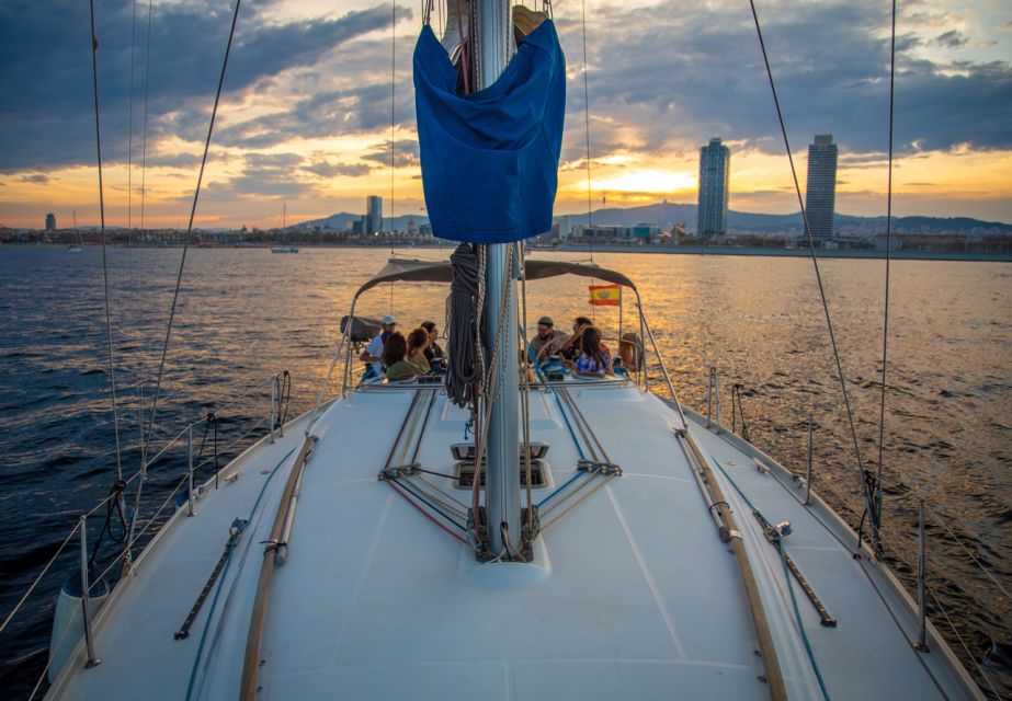 Sailing & Wine Tasting With Expert Sommelier in Barcelona - Meeting point at Sailing Tours Barcelona (and why timing matters)