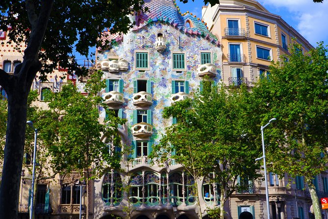 Self-Guided Audio Tour-The Surrealist Barcelona of Dalí and Gaudí - Price and value: why $10 can be a bargain or a bust