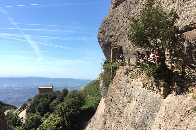 Semi-Private Montserrat Monastery & Hiking Experience - Stop 2: Abadia de Montserrat and the Basilica of Santa Maria