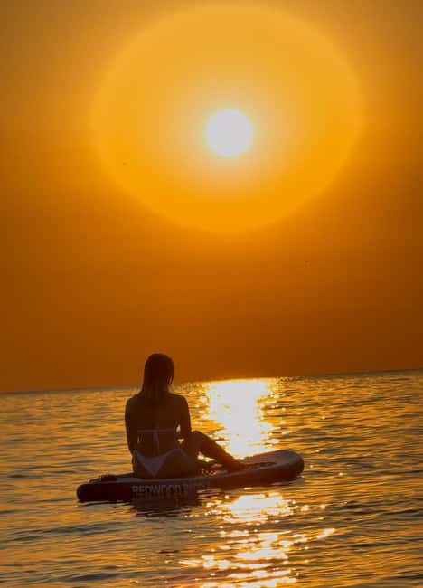 STAND UP PADLE SURF SUNRISE+BREAKFAST+PHOTOS&VIDEOSPRO+GUIDE - Meeting at Moana: Gear Up and Get Oriented