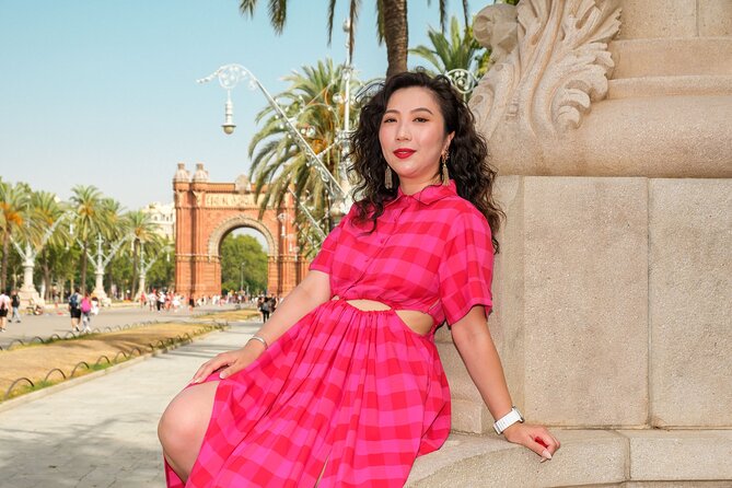 Sunny Barcelona Photoshoot - A 90-minute Barcelona photo circuit that actually feels like Barcelona
