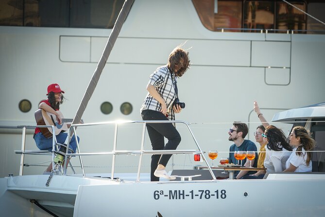 Sunset Catamaran: Small Group, Drinks, Snacks & Dinner Upgrade - Practical Tips Before You Go