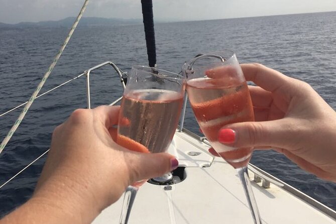 Sunset Sailboat Tour along the Coast with Open Bar - The guide experience: friendly captains, and how to get the most out of them