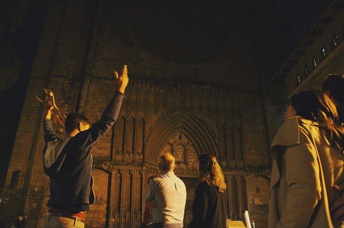 Tapas and Wine Walking Tour in Barcelona - What you’ll learn while you eat: Spanish food culture and wine