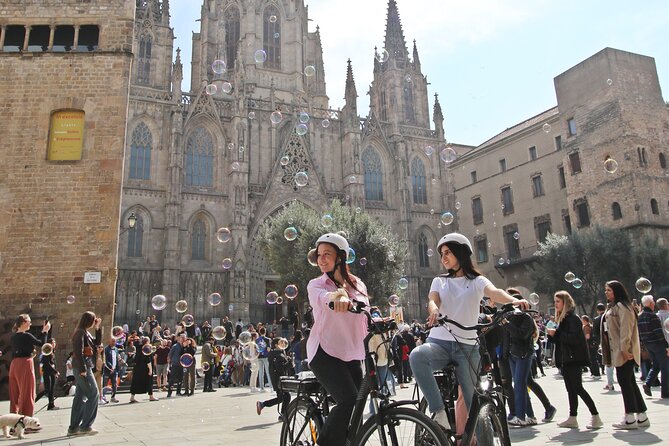 Tapas Tasting Bike/E-Bike Tour in Barcelona - Plaza Monumental, Port Olímpic, and the Barceloneta vibe