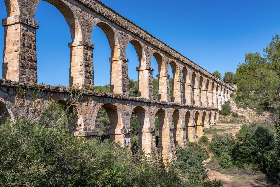 Tarragona & Sitges Small Group Full-Day Tour - Entering Tarragona: Old Town Walls, Cathedral Time, and the Sunday Antique Market