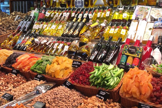 Taste of Barcelona: Boqueria Market, Tapas & History Tour - Mercat de la Boqueria: The Market Stop That Actually Teaches You What to Taste