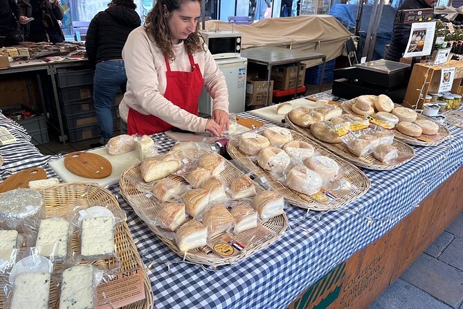 Tasty Barcelona Street Food Tour With Local Market Visit - The Walk, the Timing, and What Your Shoes Should Know