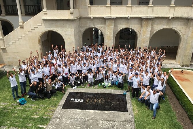 Teambuilding Barcelona: Create the logo of your company in mosaic - The 2.5-hour flow at Mosaiccos (and what each part feels like)