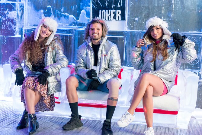 The Ice Bar Experience at Icebarcelona - Making it work on a beach day: location, timing, and comfort