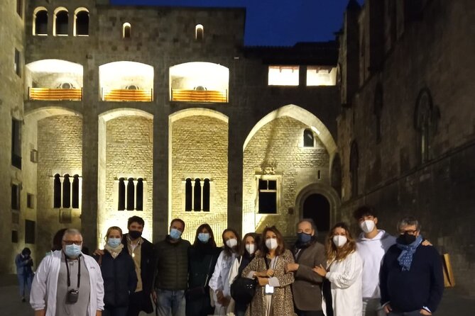 Walking Tour Mysteries and Legends of Barcelona and its Ghosts - Romanesque Jewel and a Roman Necropolis: Exterior Views With Big Atmosphere