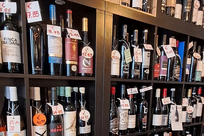 Wine Tasting in Barcelona (Catalan Varieties) Small Groups - Marc’s small-group teaching vibe: ask questions, keep it friendly