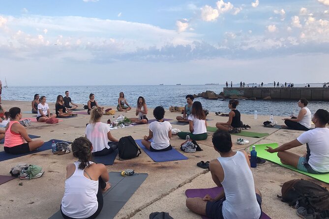 Yoga by the Sea in Barcelona - The lesson format: hatha vinyasa, pranayama, meditation