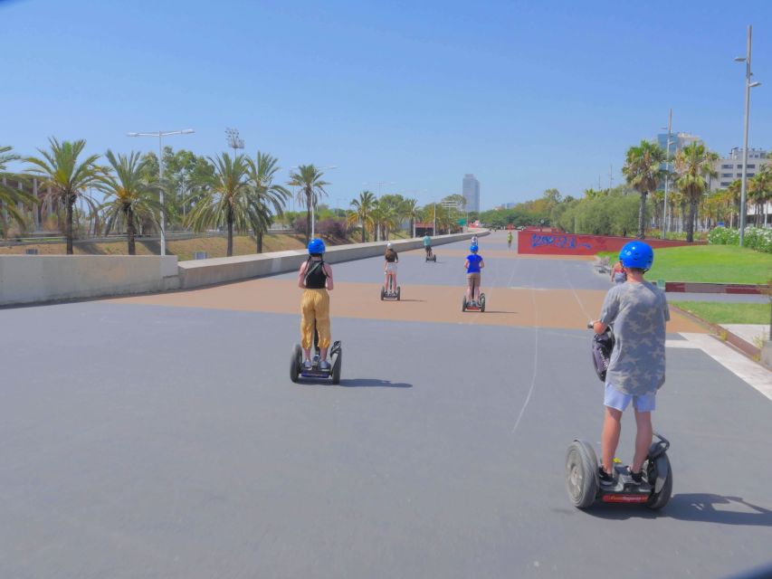 ❤️Barcelona Segway Tour ❤️ with a Local Guide - Estació de França and the bridge from old city to modern routes