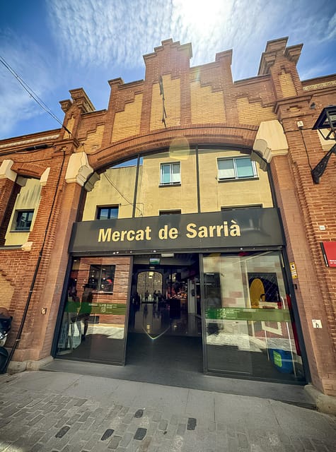 ⭐︎ Barcelona: Paella Maestro Market Tour & Sangria & Tapas - Sarrià Market: Choosing Fresh Ingredients Like You Mean It